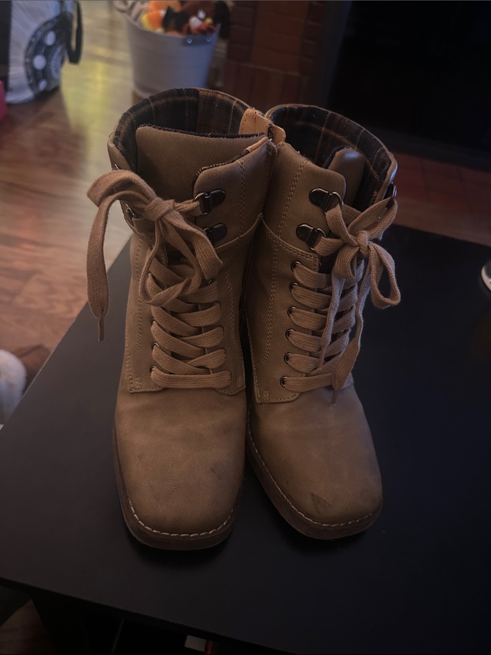 Crown Vintage Tan Lace-Up Combat Boots